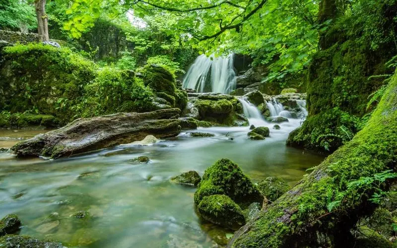 高质量高端高精度